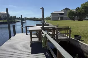 5722 Biscayne Ct, New Port Richey, FL 34652 - Photo 9