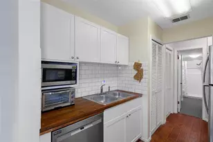 314 Moorings Cove Dr, Tarpon Springs, FL 34689 - Photo 15
