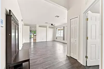 8814 Southern Charm Circle, Brooksville, FL 34613 - Photo 7