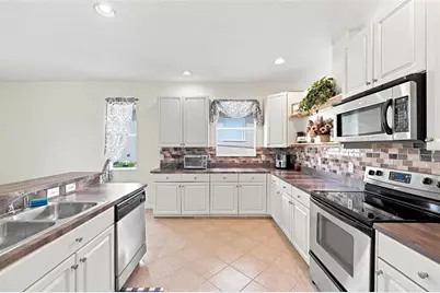 8814 Southern Charm Circle, Brooksville, FL 34613 - Photo 49