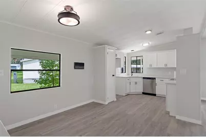 22 Canal Court, Lake Panasoffkee, FL 33538 - Photo 9
