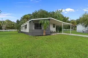 22 Canal Ct, Lake Panasoffkee, FL 33538 - Photo 27
