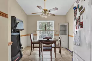 10833 Livingston Dr, New Port Richey, FL 34654 - Photo 11