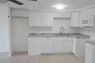 9820 Hidden Ln, Port Richey, FL 34668 - Photo 7