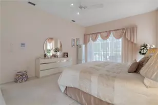 9401 Fox Hollow Ln, Weeki Wachee, FL 34613 - Photo 21