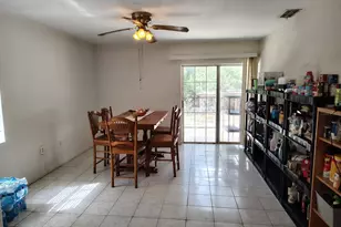 1208 S Taylor Rd, Seffner, FL 33584 - Photo 29