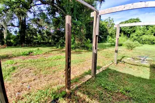 1208 S Taylor Rd, Seffner, FL 33584 - Photo 35