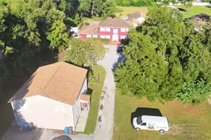 1208 S Taylor Rd, Seffner, FL 33584 - Photo 3
