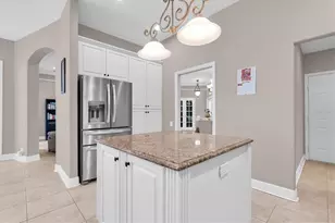 27027 Brush Creek Way, Wesley Chapel, FL 33544 - Photo 13