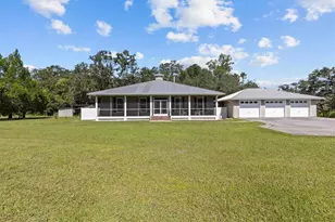 7041 Quarterhorse Ln, Brooksville, FL 34604 - Photo 1