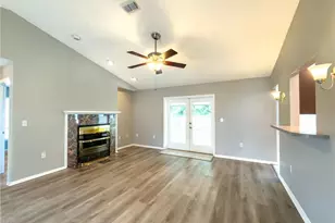 23437 Shining Star Dr, Land O Lakes, FL 34639 - Photo 9