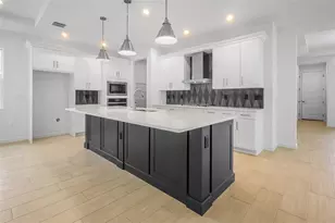 944 Club Cresswind Dr, Lady Lake, FL 32159 - Photo 5