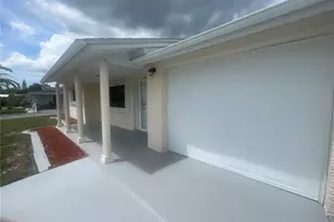 7025 Cutty Sark Dr, Port Richey, FL 34668 - Photo 5