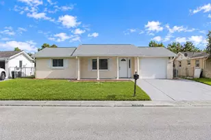 7025 Cutty Sark Dr, Port Richey, FL 34668 - Photo 1