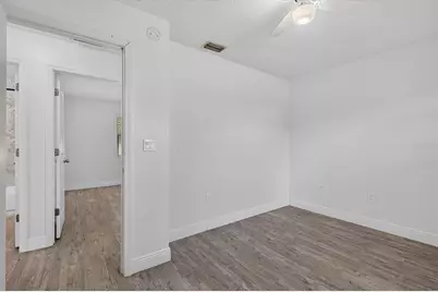 10430 Chalmer Street, Spring Hill, FL 34608 - Photo 23