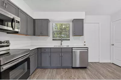 10430 Chalmer Street, Spring Hill, FL 34608 - Photo 13