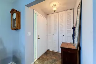 8221 Palencia Dr, Port Richey, FL 34668 - Photo 7