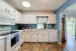 8221 Palencia Dr, Port Richey, FL 34668 - Photo 13