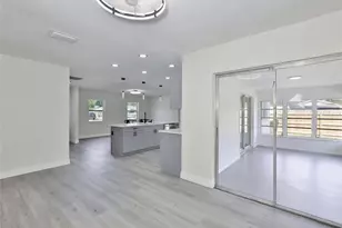 614 Huntington St, Brandon, FL 33511 - Photo 19