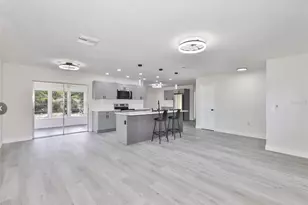 614 Huntington St, Brandon, FL 33511 - Photo 17