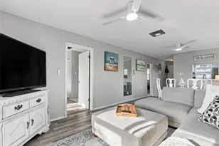 3827 Trophy Blvd, New Port Richey, FL 34655 - Photo 15