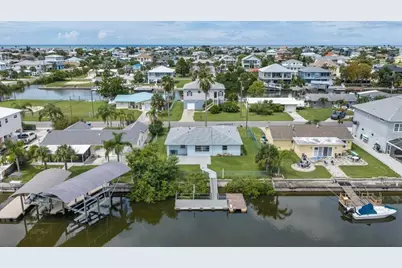 4284 Columbus Drive, Hernando Beach, FL 34607 - Photo 21
