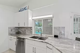 2640 Orchard Highlands Dr, Palm Harbor, FL 34684 - Photo 13