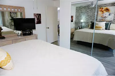 2210 Vista Del Sol Condo #520, Lutz, FL 33558 - Photo 9