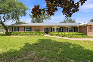 610 Hitching Post Dr, Brandon, FL 33511 - Photo 3