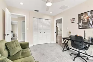 5005 Paloma Dr, Tampa, FL 33624 - Photo 59