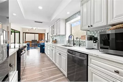 5005 Paloma Drive, Tampa, FL 33624 - Photo 21