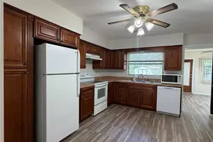 6103 Tennessee Ave, New Port Richey, FL 34653 - Photo 7
