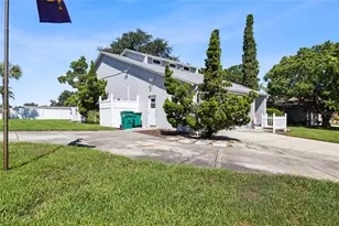 2210 Citrus Hill Rd, Palm Harbor, FL 34683 - Photo 3