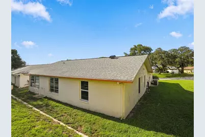 8215 San Felipe Court, Port Richey, FL 34668 - Photo 23