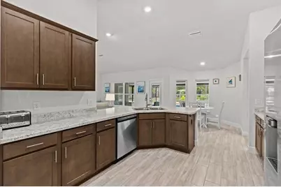 16174 Malden Road, Weeki Wachee, FL 34614 - Photo 21