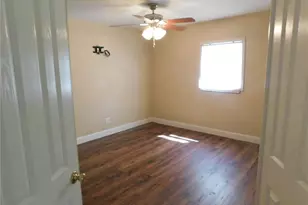 112 Husek St, Masaryktown, FL 34604 - Photo 13
