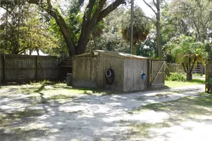 112 Husek St, Masaryktown, FL 34604 - Photo 35