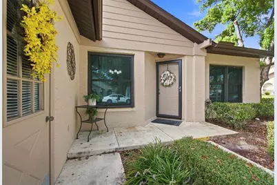 6802 Plumleaf Court, Spring Hill, FL 34606 - Photo 5