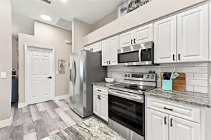 13540 Knotty Ln, Hudson, FL 34669 - Photo 17