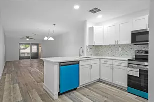 8310 High Point Cir, Port Richey, FL 34668 - Photo 11