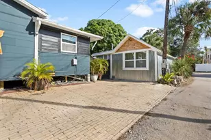 517 8th St N, Saint Petersburg, FL 33701 - Photo 51