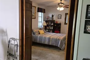 8008 La Serena Dr, Tampa, FL 33614 - Photo 15