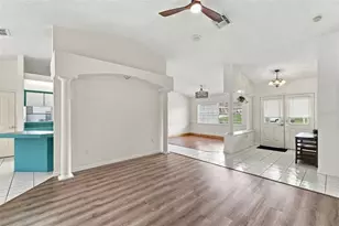 2442 Running Oak Ct, Spring Hill, FL 34608 - Photo 17