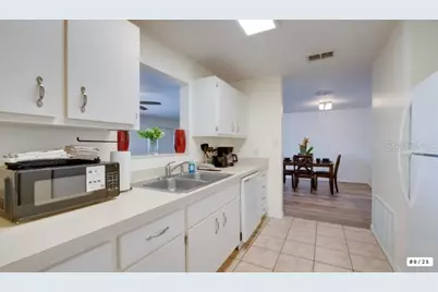 1920 NW 12th Avenue #B, Crystal River, FL 34428 - Photo 11