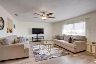1920 NW 12th Ave, Crystal River, FL 34428 - Photo 3