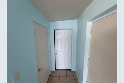 5227 Tangerine Drive, New Port Richey, FL 34652 - Photo 9