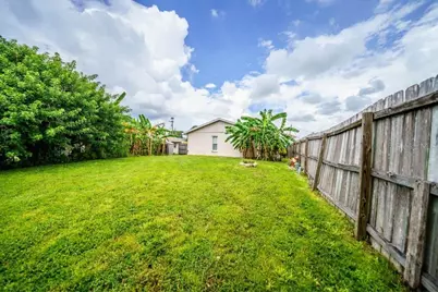 1912-14 Marcia Street, Sarasota, FL 34231 - Photo 13