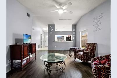 8937 Valencia Gardens Drive, Orlando, FL 32825 - Photo 13