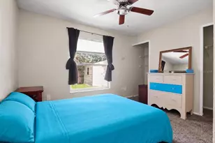 8937 Valencia Gardens Dr, Orlando, FL 32825 - Photo 15