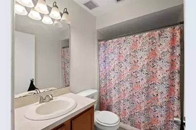 8937 Valencia Gardens Drive, Orlando, FL 32825 - Photo 17
